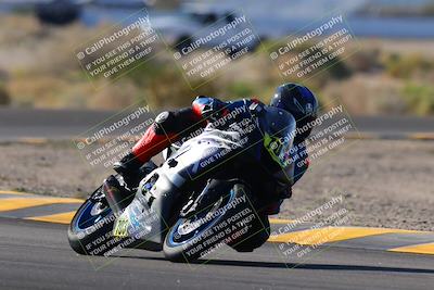 media/Oct-29-2022-CVMA (Sat) [[14c0aa3b66]]/Race 9 Amateur Supersport Middleweight/